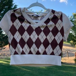 Shien Cropped Checkered Top